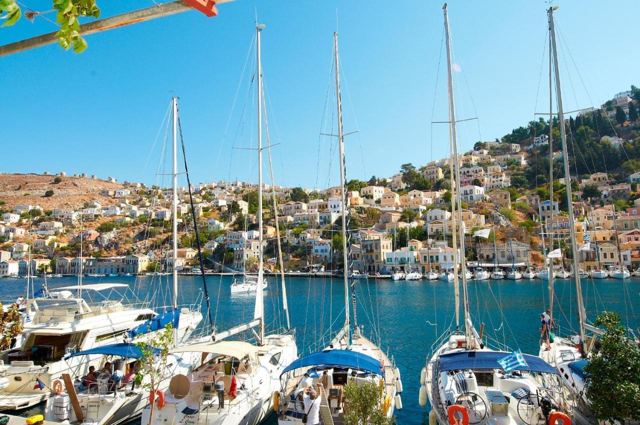 Symi Blue Port Apartment Exterior foto